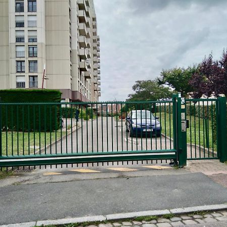 Grand F2 De 47M2 Au 15Eme Etage Dans Une Residence Tres Calme - 017 Rouen Bagian luar foto